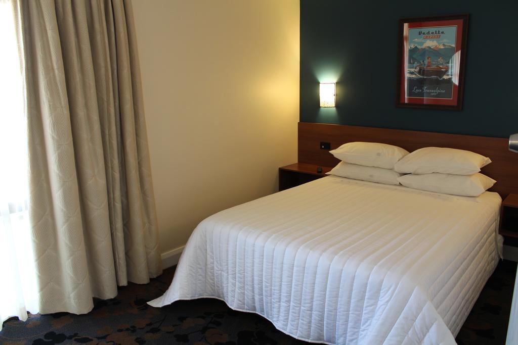 The Whale Inn Narooma Εξωτερικό φωτογραφία